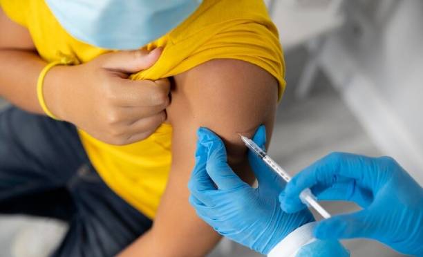 Travel vaccination service